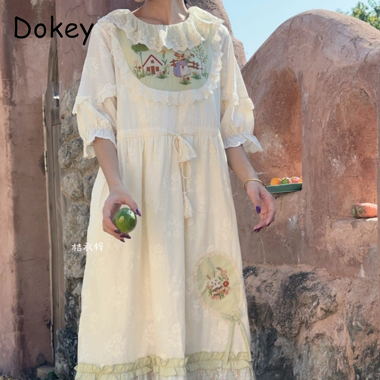 Vintage borduurwerk bloemenfee - French Vintage Floral Midi Dress recensie en prijs