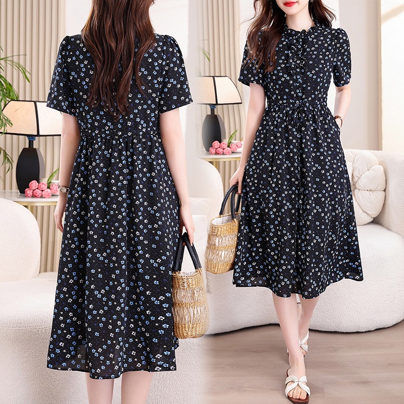 Vintage marineblauwe bloemenpr - French Vintage Floral Midi Dress recensie en prijs